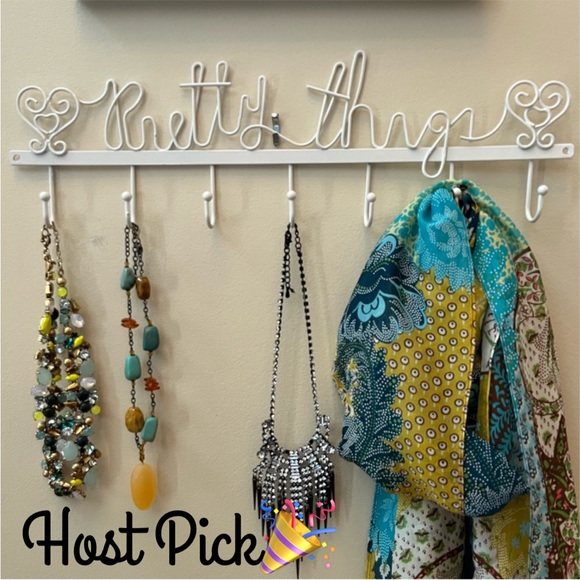 Pretty things wall hanging for accessories - Picture 1 of 8